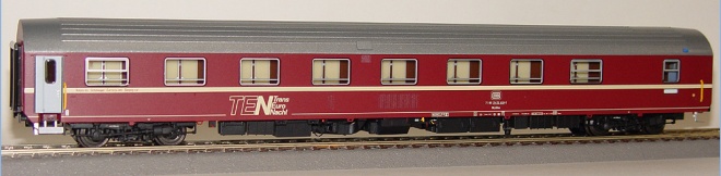 Passenger sleeping car type WLABsm 166 in TEN livery<br /><a href='images/pictures/LS_Models/46150.jpg' target='_blank'>Full size image</a>